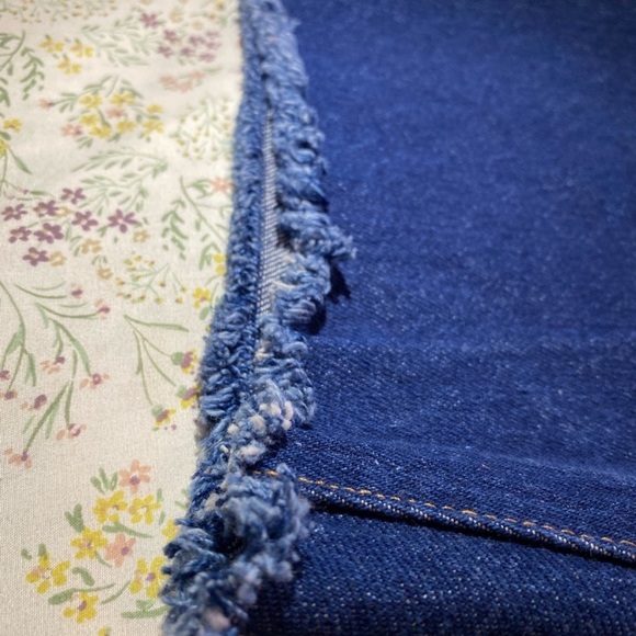 Vintage high waisted denim Lee shorts - Picture 6 of 8